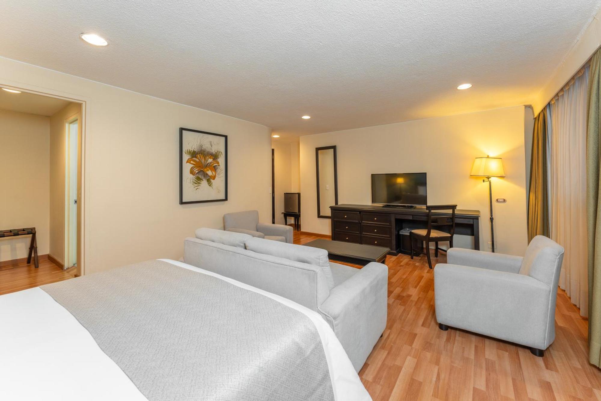 Hotel Dann Av. 19 — Photos 1